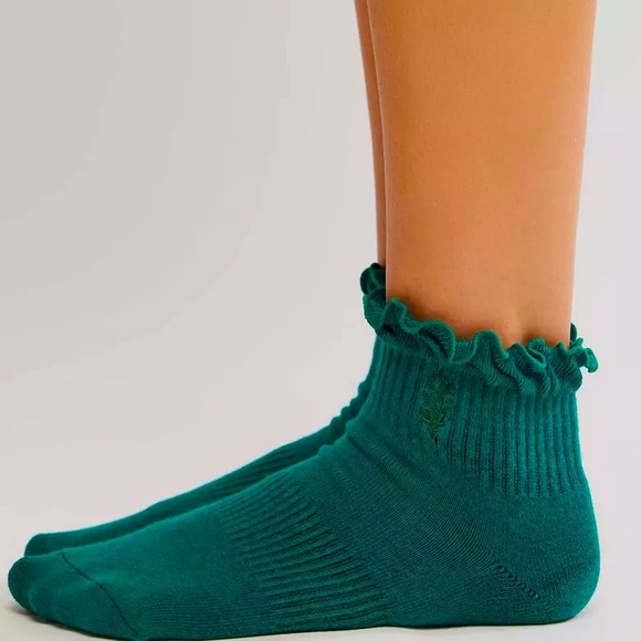 FP Movement Classic Ruffle Socks Emerald Green NWT - Picture 1 of 4